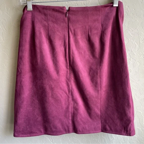 Loft Faux Suede Wrap Skirt size 0 - Picture 4 of 9
